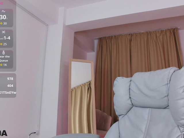 JuliahBlanc live cam on BongaCams