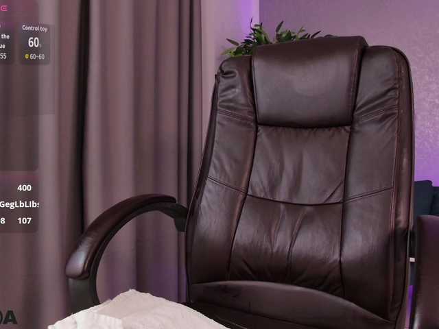 JuliahBlanc live cam on BongaCams