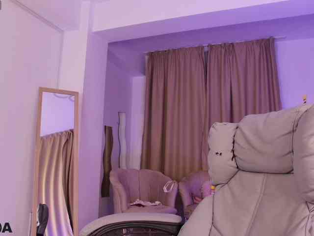 JuliahBlanc
