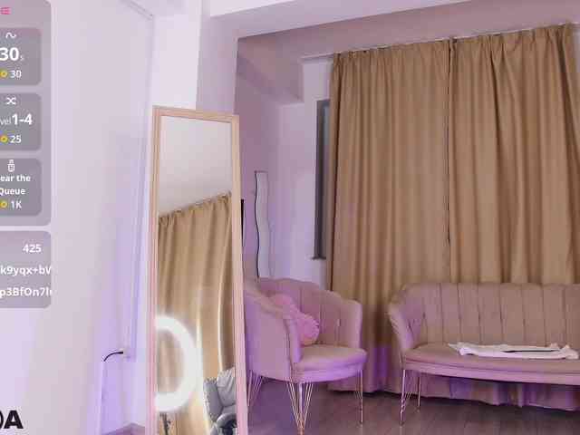 JuliahBlanc webcam