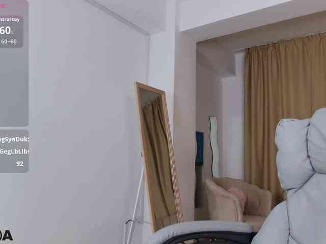 JuliahBlanc webcam