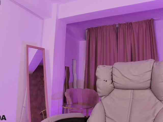 JuliahBlanc