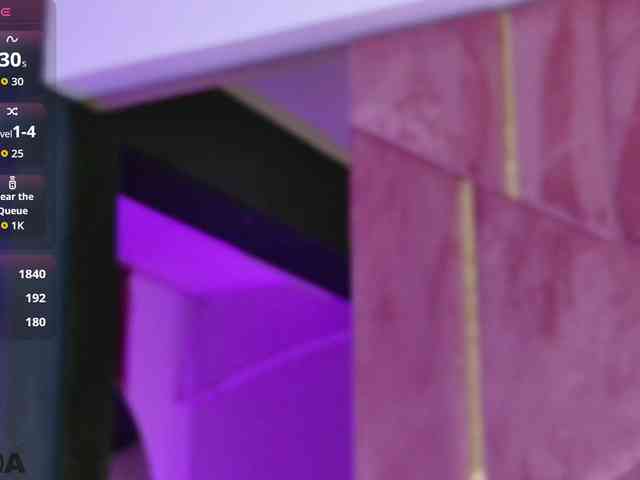 JuliahBlanc webcam