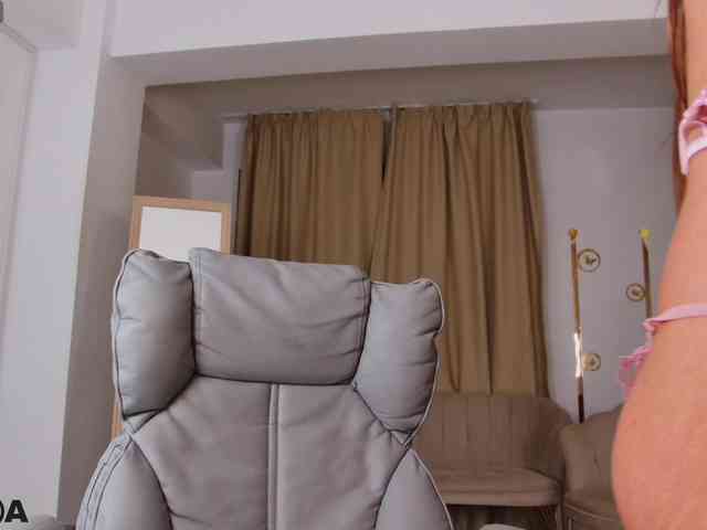 JuliahBlanc webcam