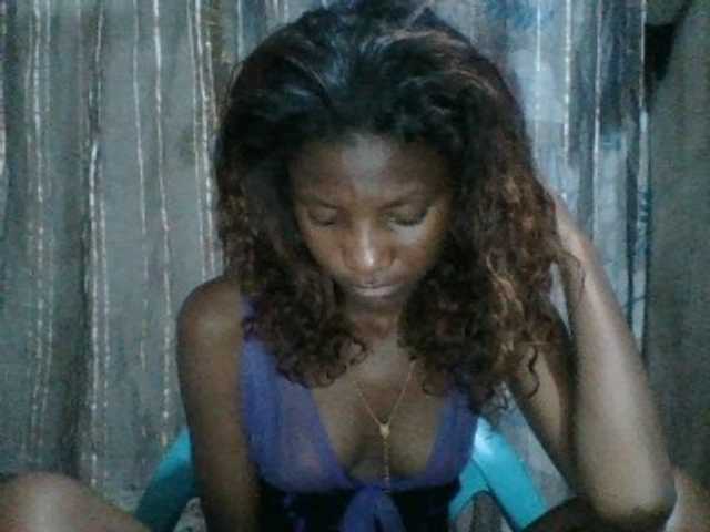 Edhsweet live cam on BongaCams