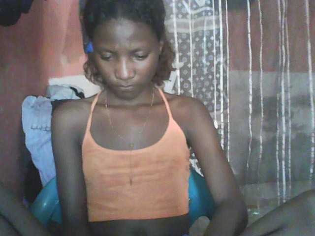 Angiecroft18 live cam on BongaCams