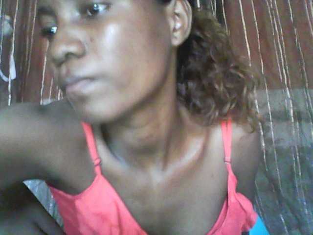 Angiecroft18 live cam on BongaCams