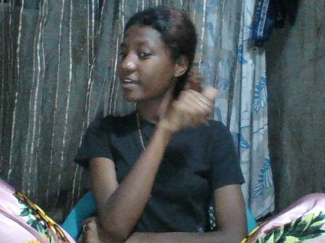 Angiecroft18 live cam on BongaCams