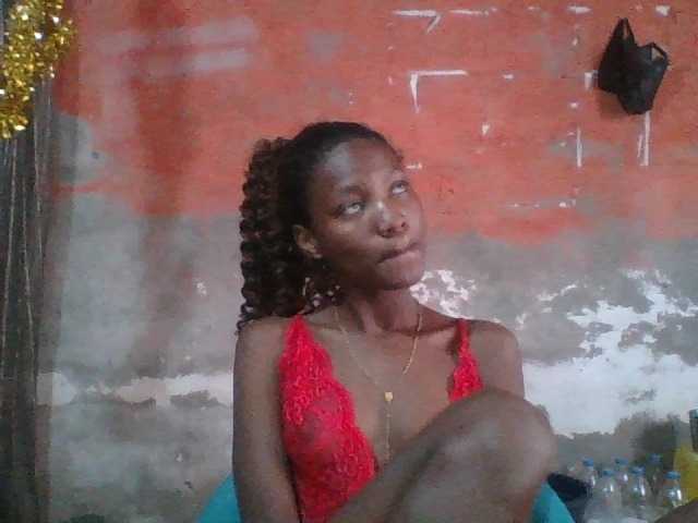 Angiecroft18 live cam on BongaCams