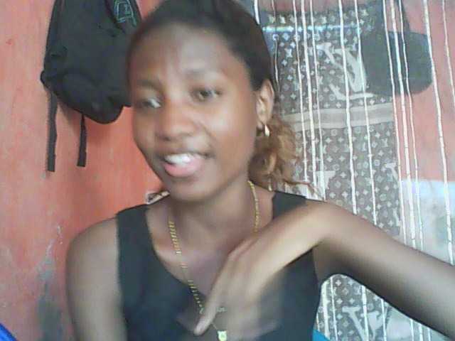 Angiecroft18 live cam on BongaCams