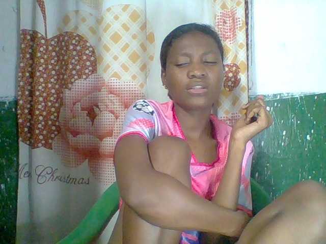 Edhsweet live cam on BongaCams