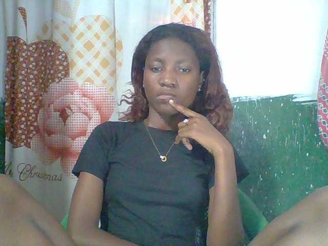 Edhsweet live cam on BongaCams