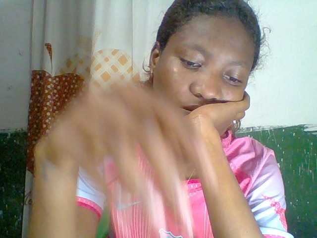 Edhsweet live cam on BongaCams