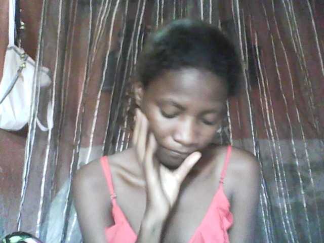 Angiecroft18 live cam on BongaCams