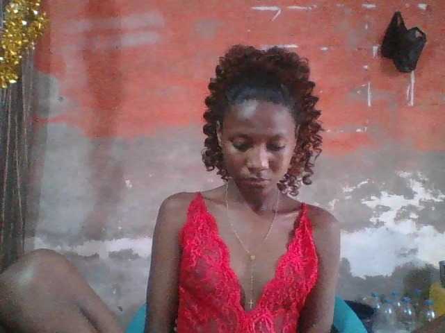 Angiecroft18 live cam on BongaCams