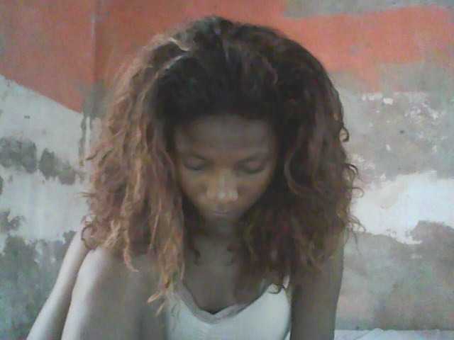 Angiecroft18 live cam on BongaCams