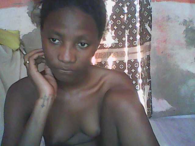 Angiecroft18 live cam on BongaCams