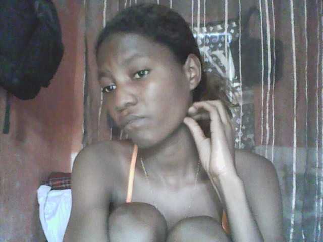 Angiecroft18 live cam on BongaCams
