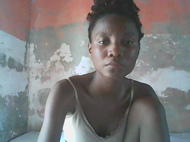 Angiecroft18 live cam on BongaCams