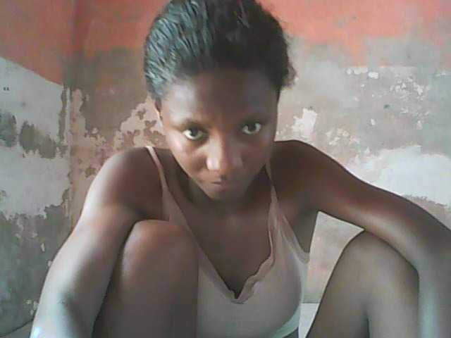 Angiecroft18 live cam on BongaCams