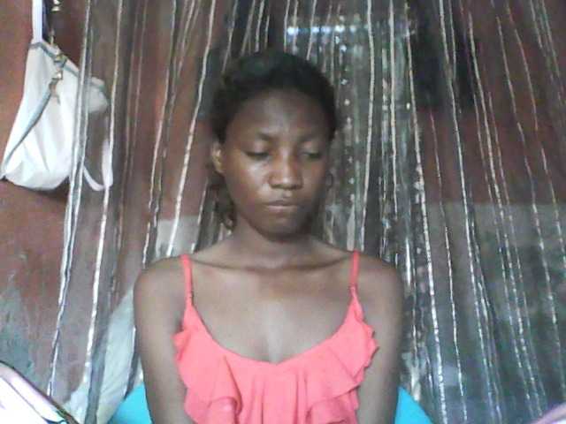 Angiecroft18 live cam on BongaCams