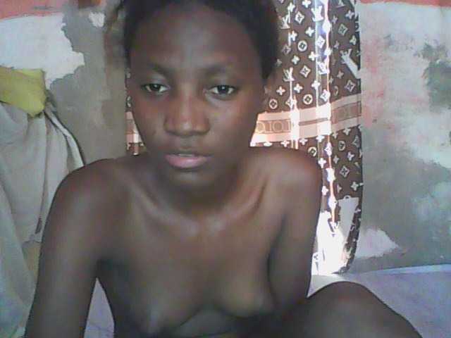 Angiecroft18 live cam on BongaCams