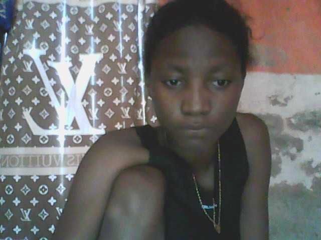 Angiecroft18 live cam on BongaCams