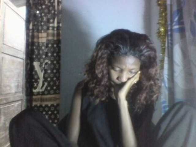 Edhsweet live cam on BongaCams