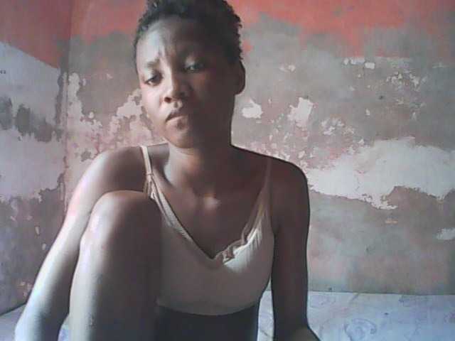 Angiecroft18 live cam on BongaCams