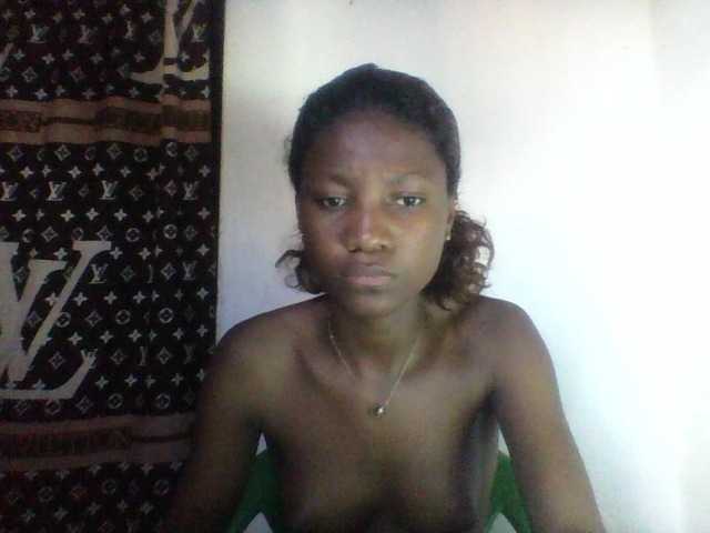 Edhsweet live cam on BongaCams
