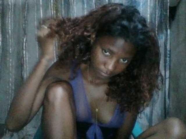 Edhsweet live cam on BongaCams