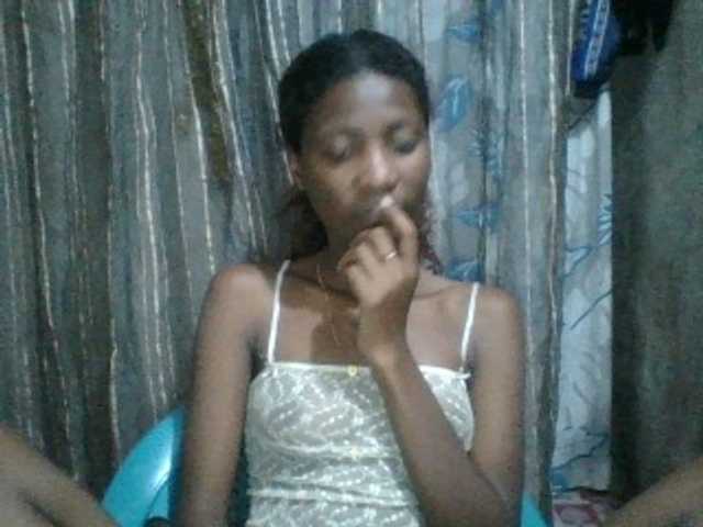 Angiecroft18 live cam on BongaCams