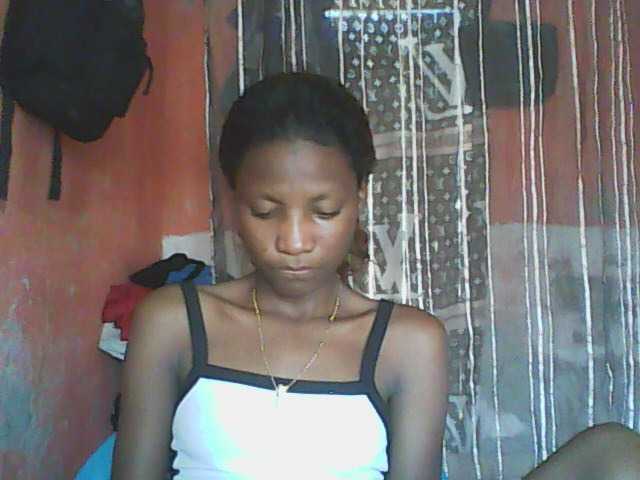 Angiecroft18 live cam on BongaCams