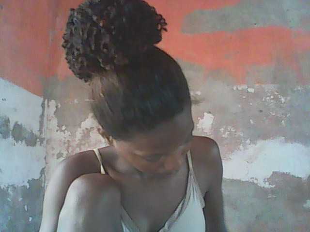 Angiecroft18 live cam on BongaCams