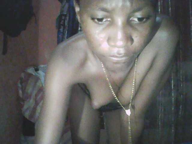 Angiecroft18 live cam on BongaCams