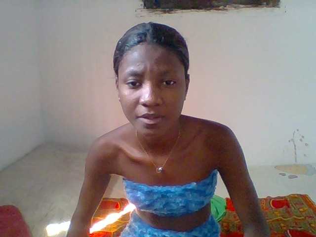Edhsweet live cam on BongaCams