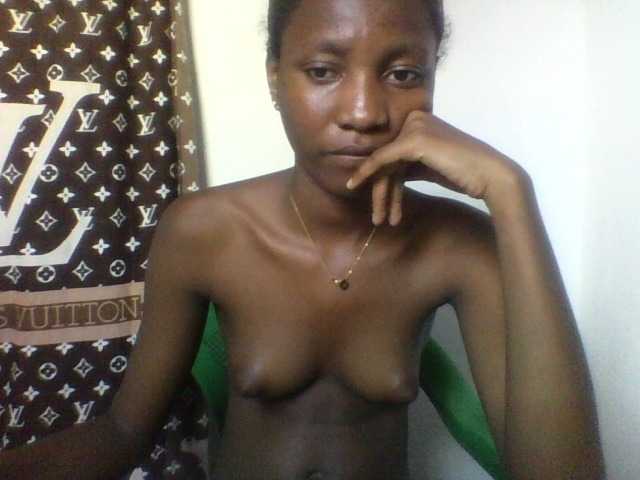 Edhsweet live cam on BongaCams