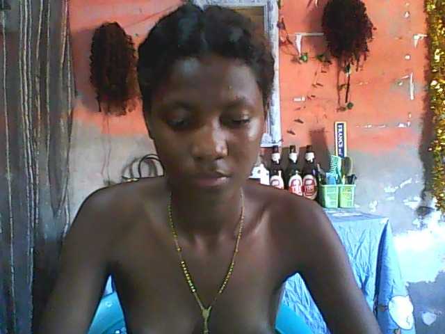 Angiecroft18 live cam on BongaCams