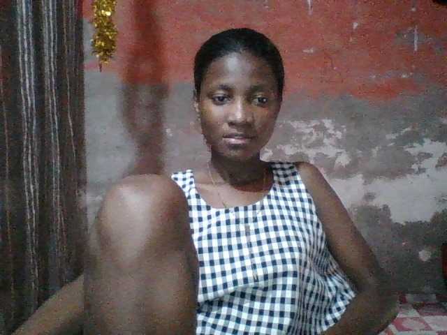 Angiecroft18 live cam on BongaCams