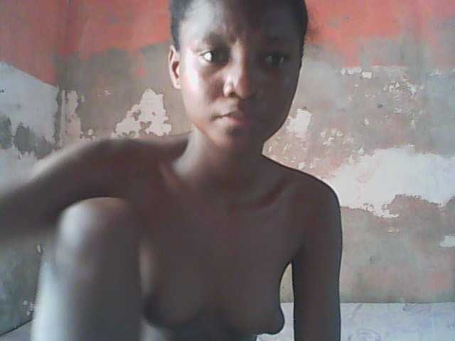 Angiecroft18 live cam on BongaCams