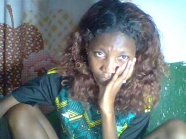 Edhsweet live cam on BongaCams