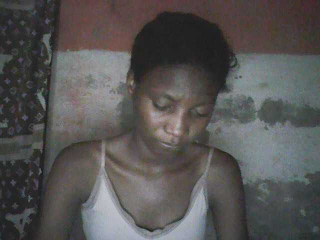 Angiecroft18 live cam on BongaCams