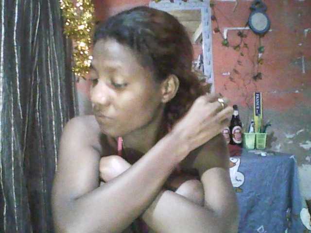Angiecroft18 live cam on BongaCams