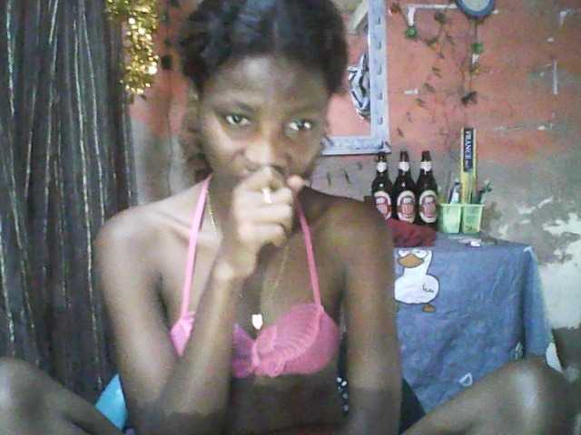 Angiecroft18 live cam on BongaCams