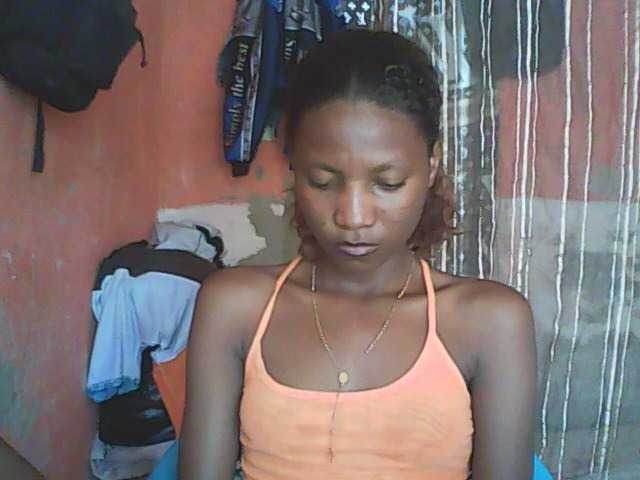 Angiecroft18 live cam on BongaCams