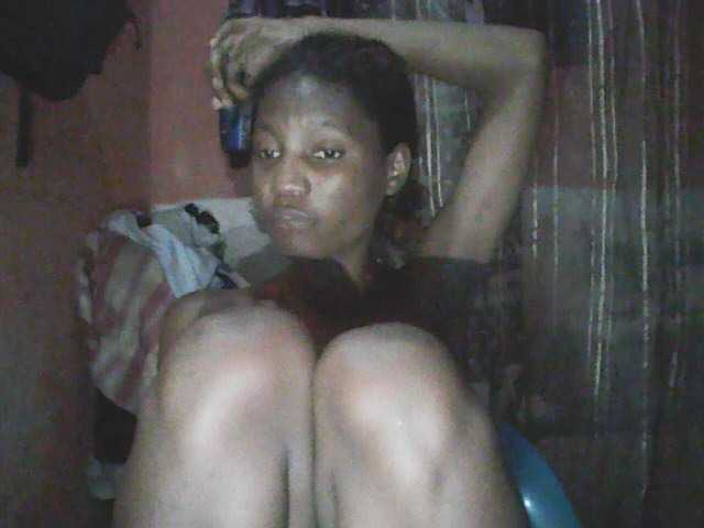 Angiecroft18 live cam on BongaCams