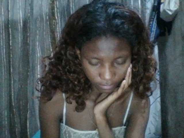 Angiecroft18 live cam on BongaCams