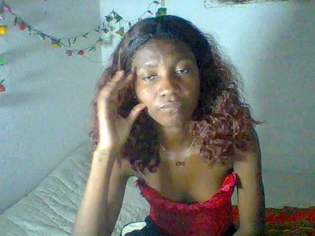 Edhsweet live cam on BongaCams