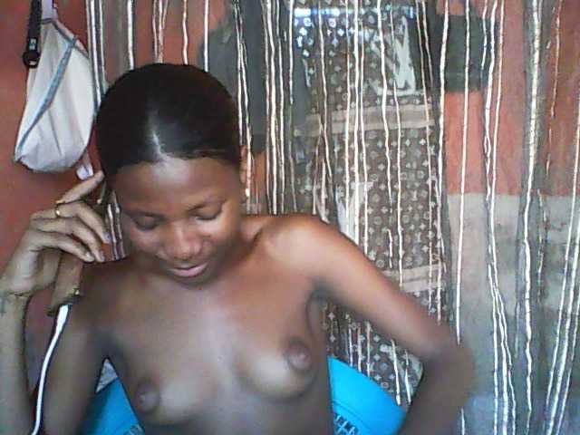 Angiecroft18 live cam on BongaCams