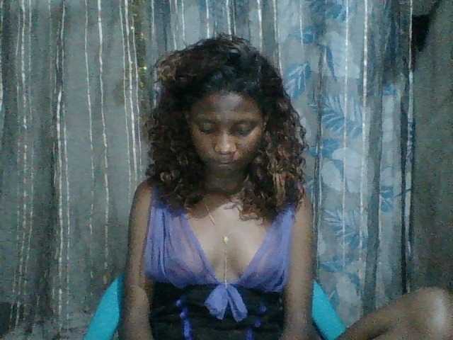 Edhsweet live cam on BongaCams